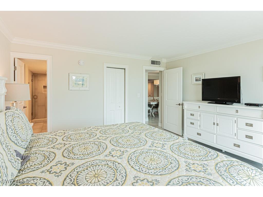 5 Bluebill Avenue #303 Naples FL 34108 225041269 image14