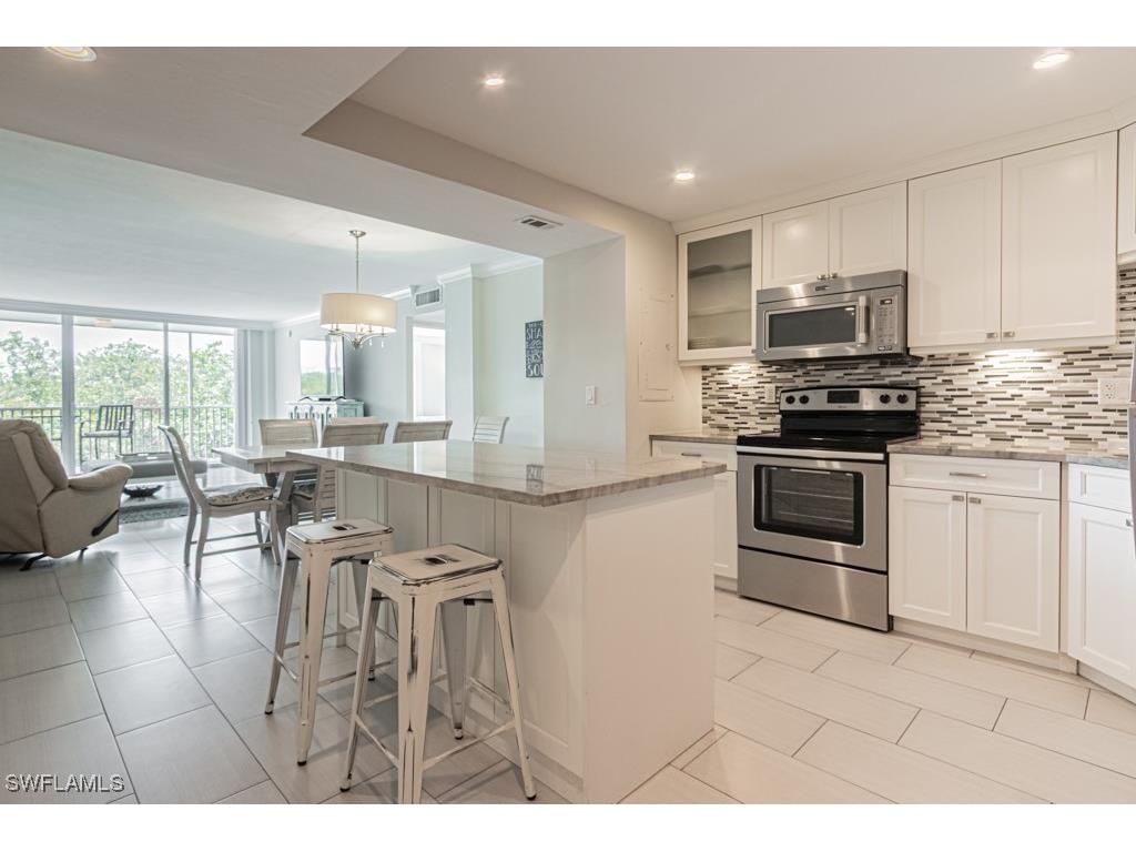 5 Bluebill Avenue #303 Naples FL 34108 225041269 image3