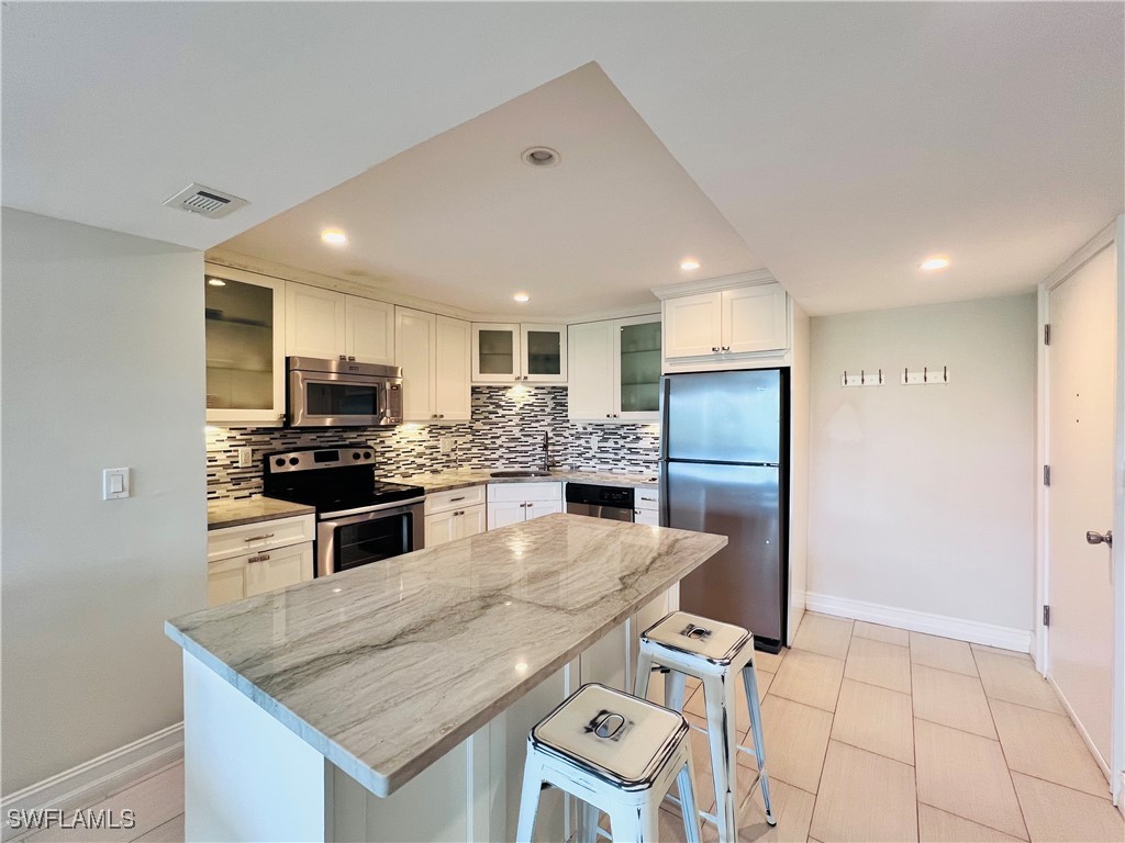 5 Bluebill Avenue #303-1 Naples FL 34108 225073817 image11