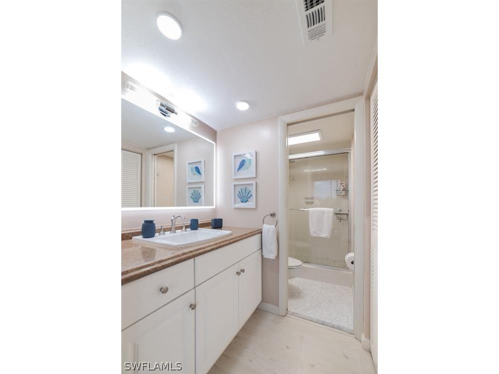 5 Bluebill Avenue #305/405 Naples FL 34108 226012192 image18