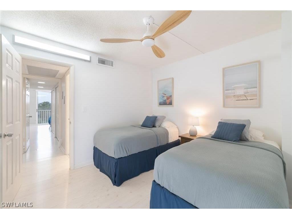5 Bluebill Avenue #305/405 Naples FL 34108 226012192 image22