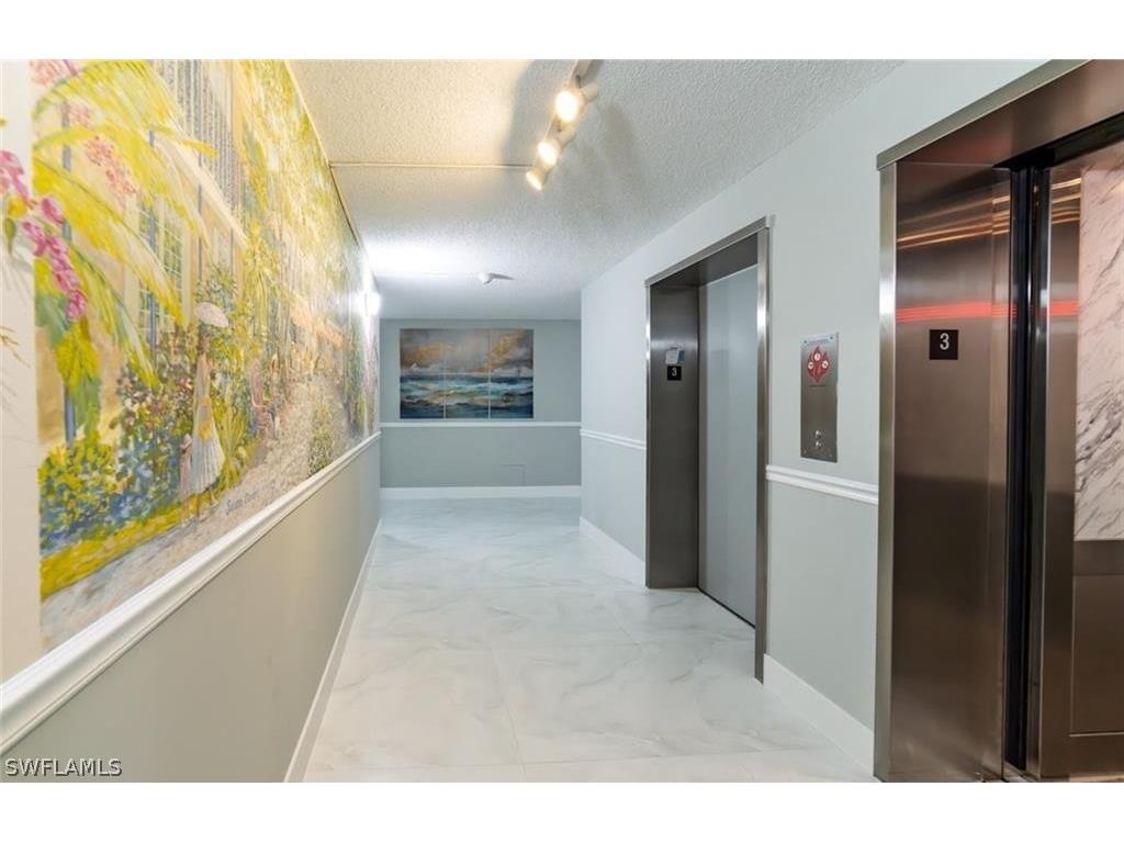 5 Bluebill Avenue #305/405 Naples FL 34108 226012192 image28