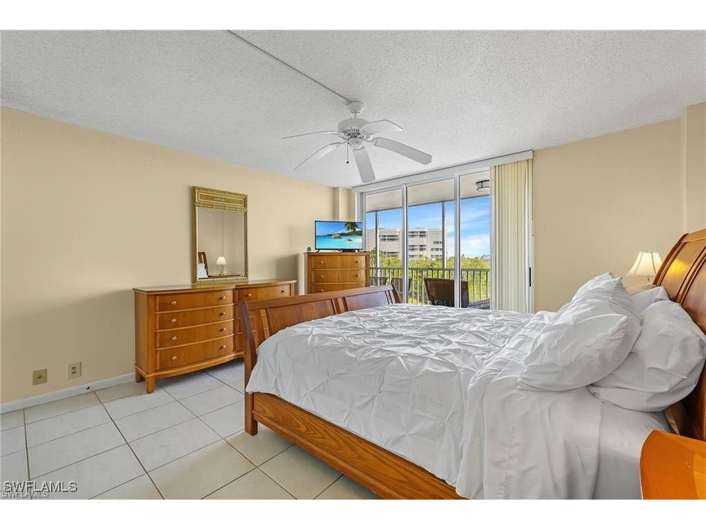 5 Bluebill Avenue #403 Naples FL 34108 225041817 image14