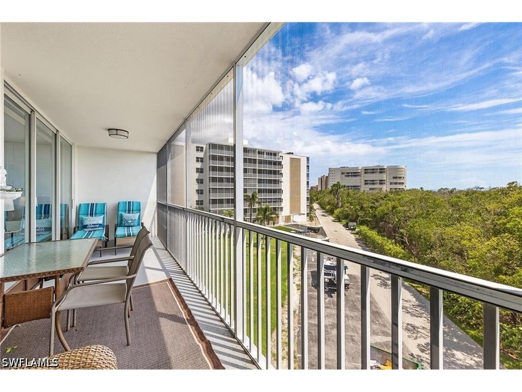 5 Bluebill Avenue #403 Naples FL 34108 226020776 image29