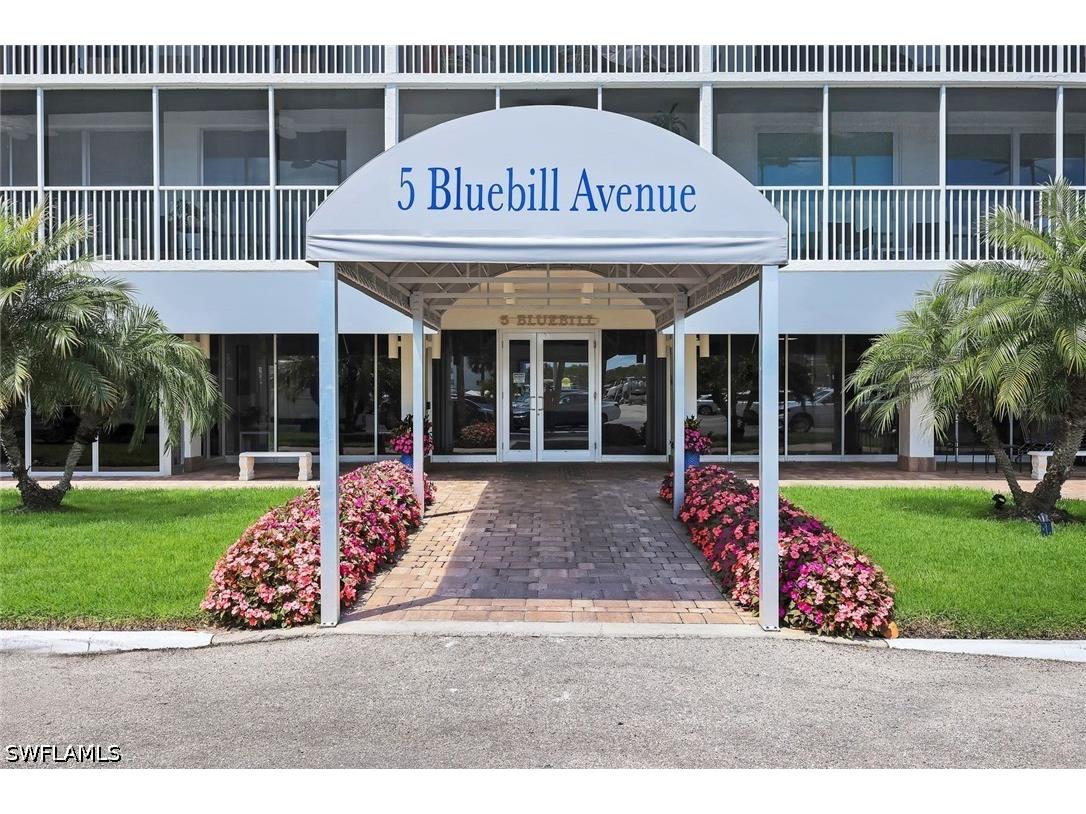 5 Bluebill Avenue #410 Naples FL 34108 226013828 image1