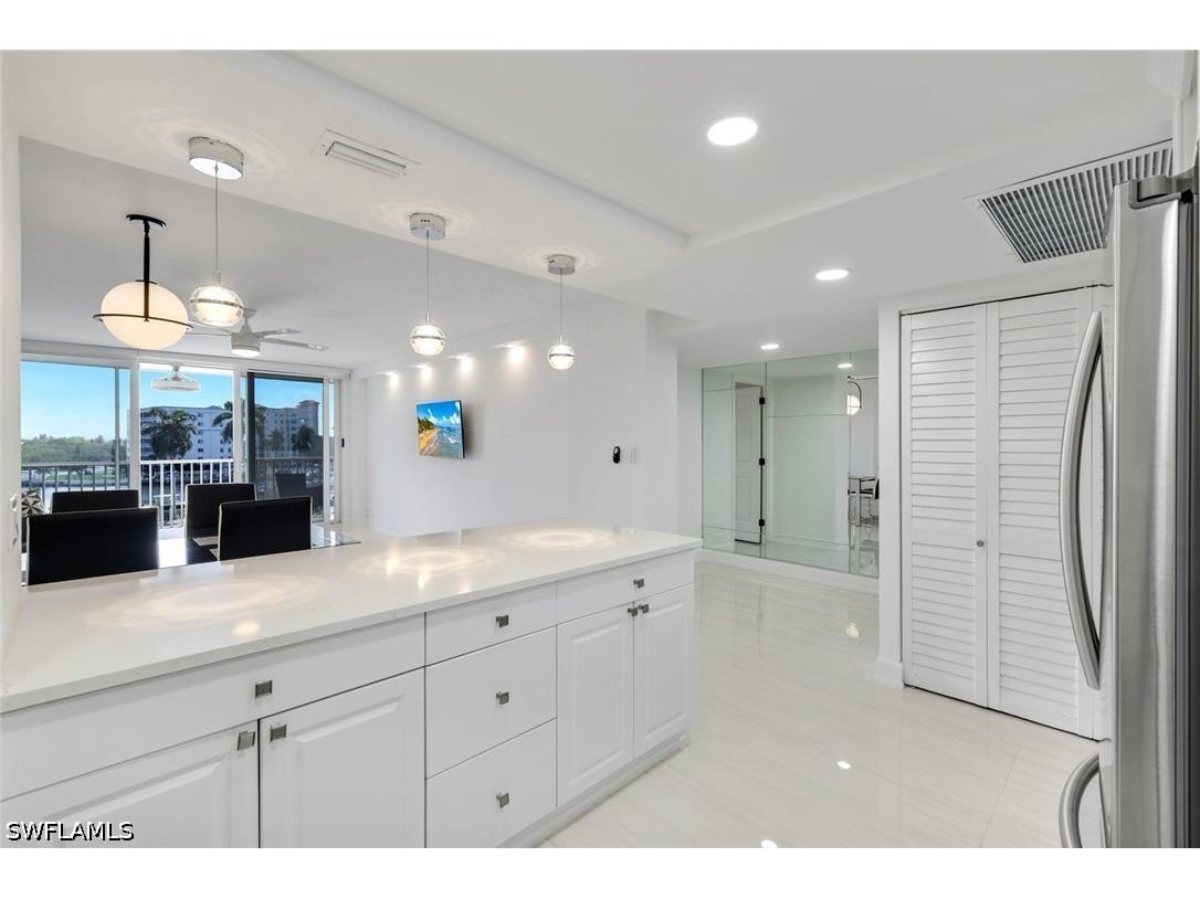 5 Bluebill Avenue #410 Naples FL 34108 226013828 image15