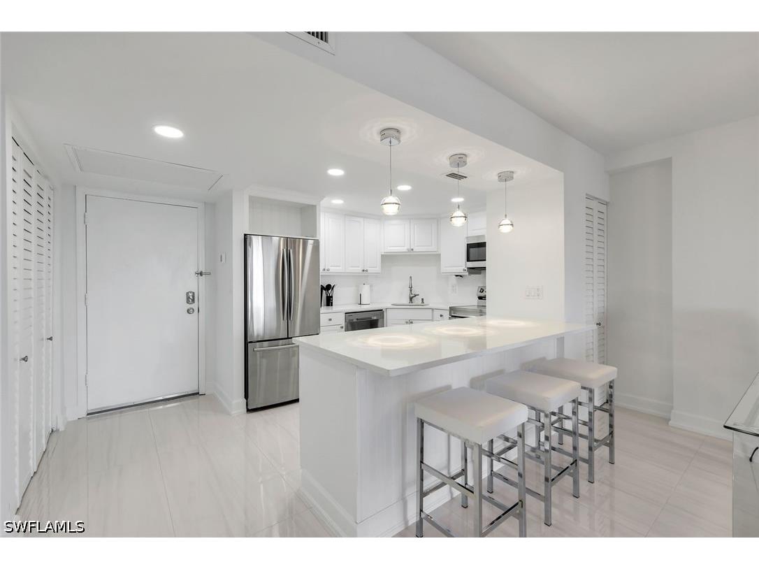 5 Bluebill Avenue #410 Naples FL 34108 226013828 image6