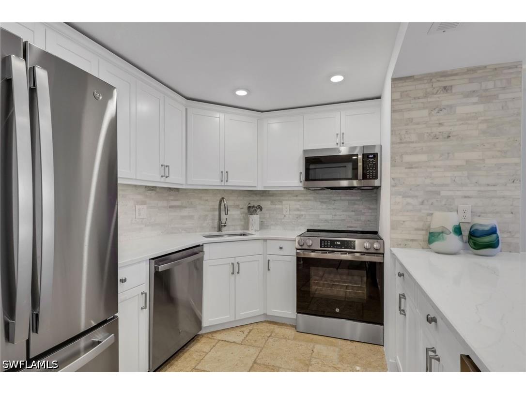 5 Bluebill Avenue #504 Naples FL 34108 226018983 image10
