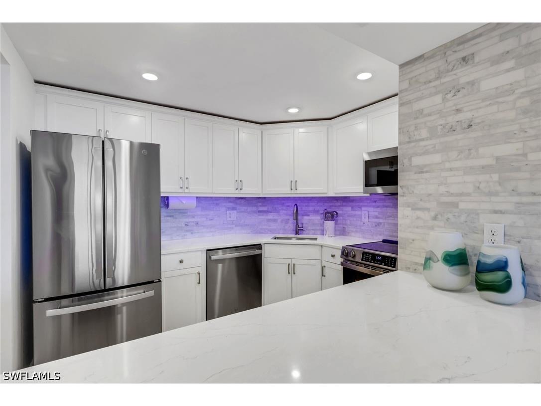 5 Bluebill Avenue #504 Naples FL 34108 226018983 image12