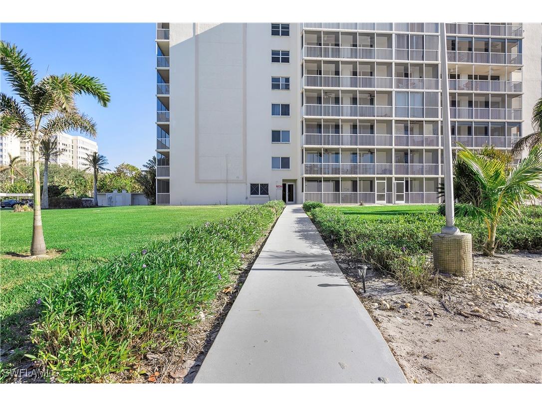 5 Bluebill Avenue #701 Naples FL 34108 225069613 image7