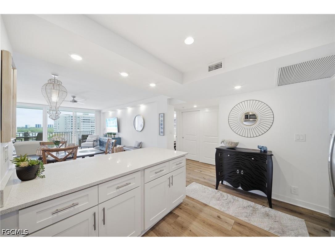 5 Bluebill Avenue #808 Naples FL 34108 2026019156 image16