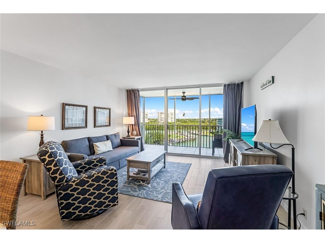 5 Bluebill Avenue #810 Naples FL 34108 225065557 image4