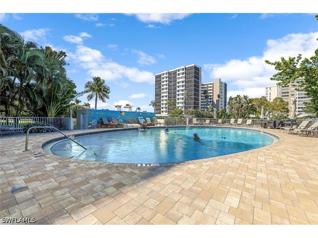 5 Bluebill Avenue #810 Naples FL 34108 226025569 image17