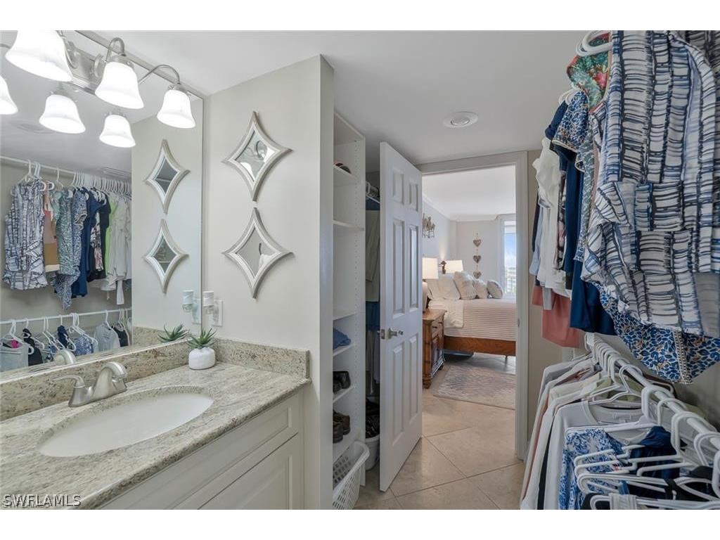 5 Bluebill Avenue #812 Naples FL 34108 226006257 image14