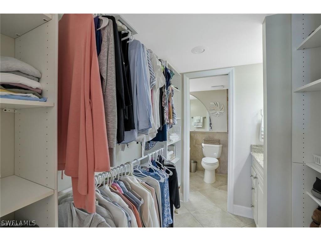 5 Bluebill Avenue #812 Naples FL 34108 226006257 image16