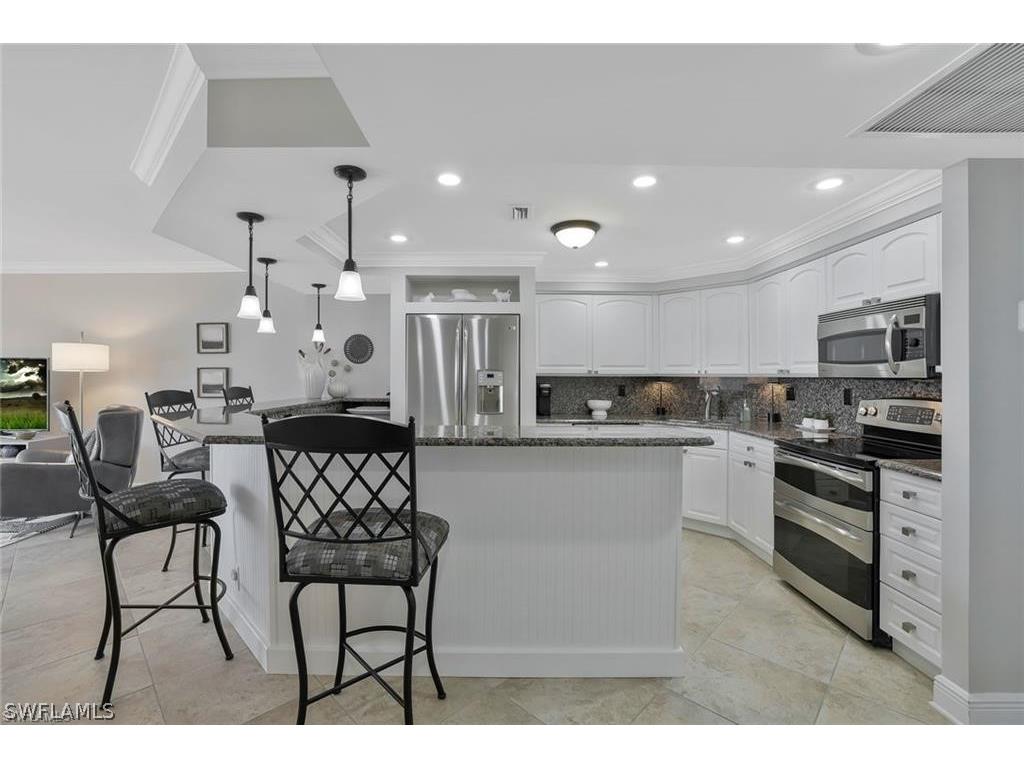 5 Bluebill Avenue #812 Naples FL 34108 226006257 image5