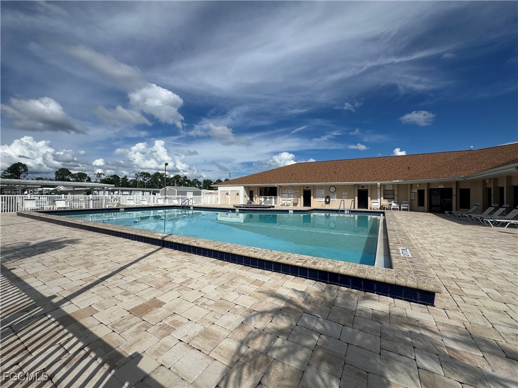 5 Fountain View Boulevard North Fort Myers FL 33903 2025011754 image12