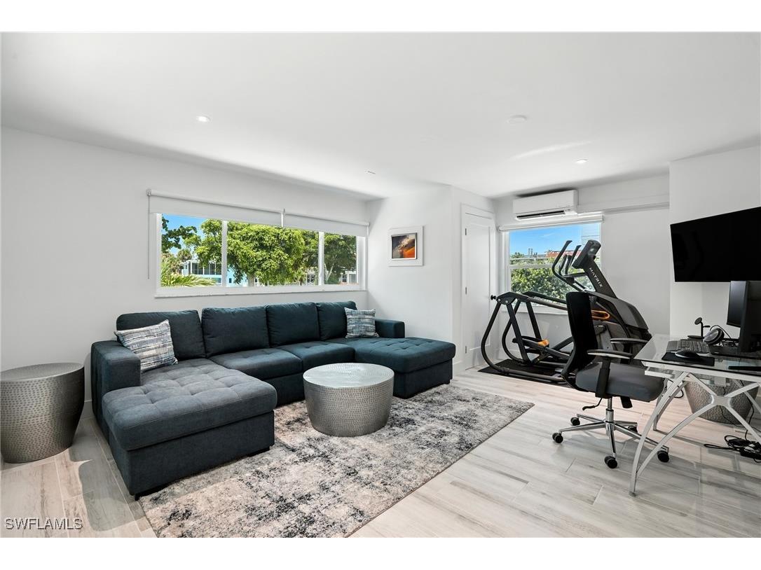 5 Glenview Manor Drive Fort Myers Beach FL 33931 225065968 image16