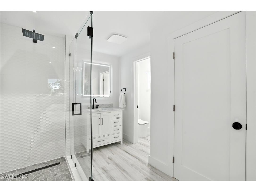 5 Glenview Manor Drive Fort Myers Beach FL 33931 225065968 image23