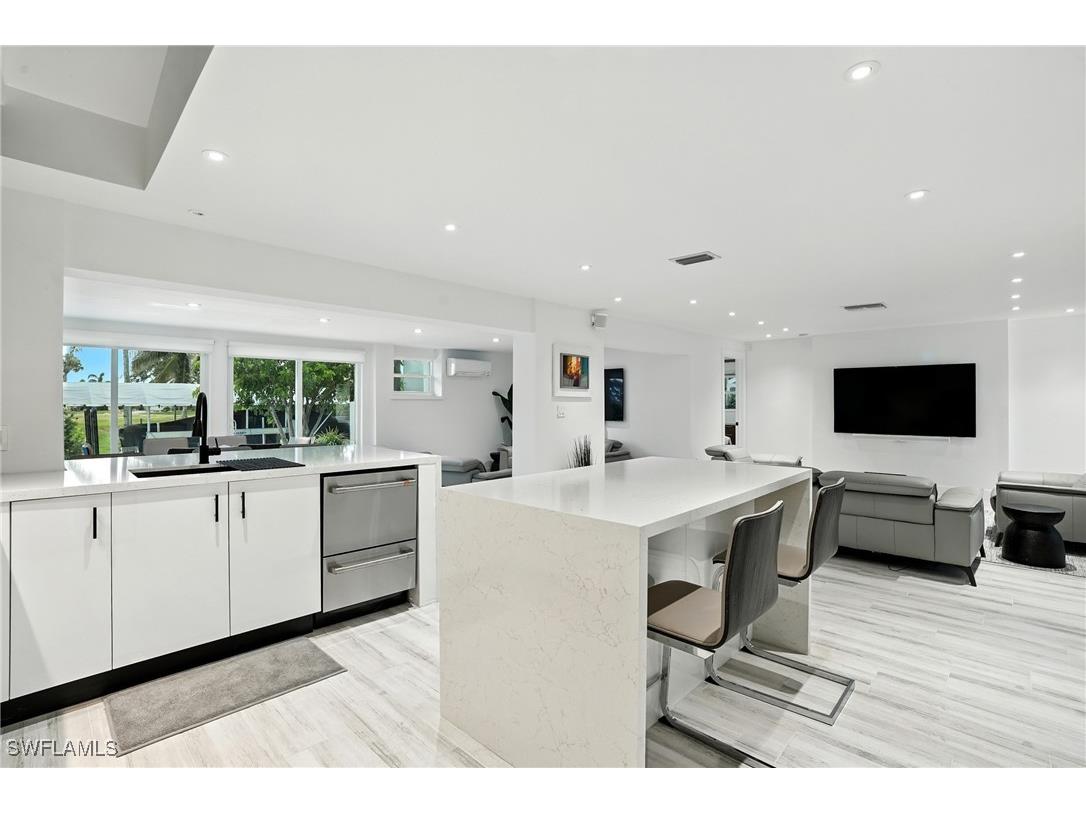 5 Glenview Manor Drive Fort Myers Beach FL 33931 225065968 image8