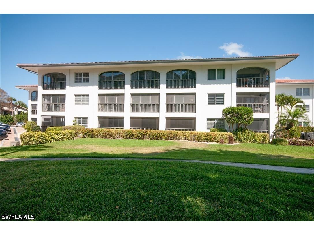 5 High Point Circle W #104 Naples FL 34103 226023488 image19