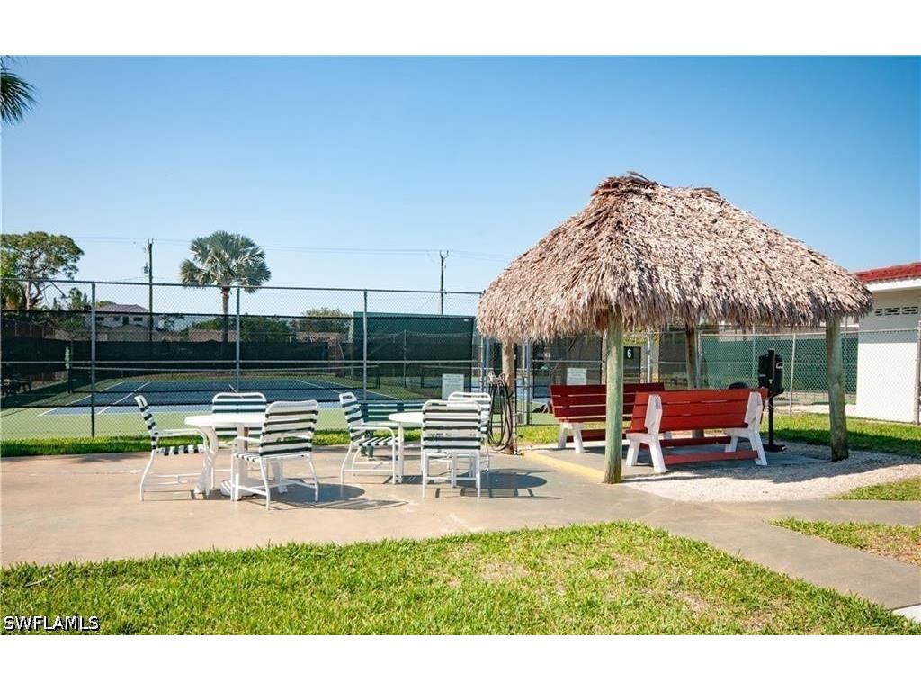 5 High Point Circle W #206 Naples FL 34103 226022539 image32