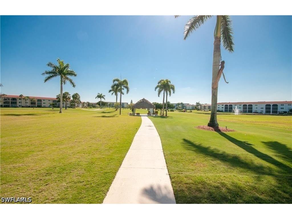 5 High Point Circle W #206 Naples FL 34103 226022539 image33