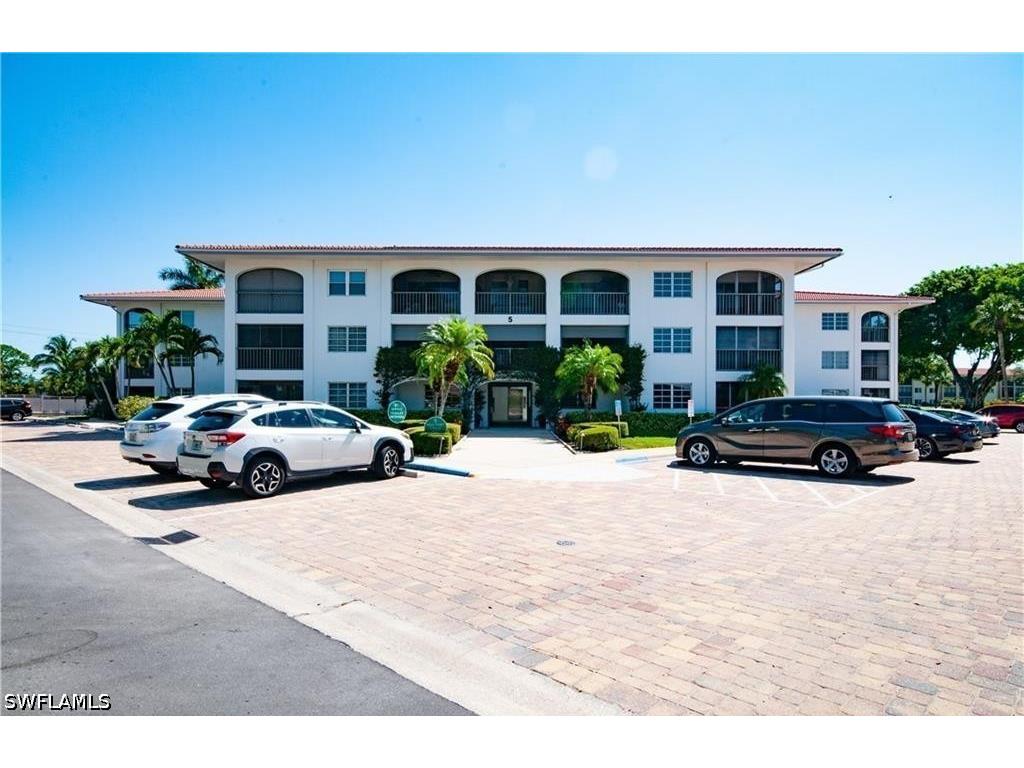 5 High Point Circle W #206 Naples FL 34103 226022539 image35