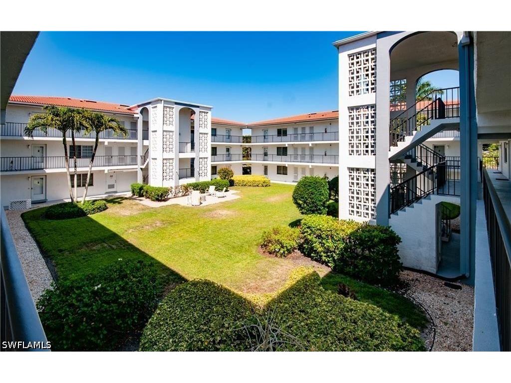 5 High Point Circle W #206 Naples FL 34103 226022539 image39