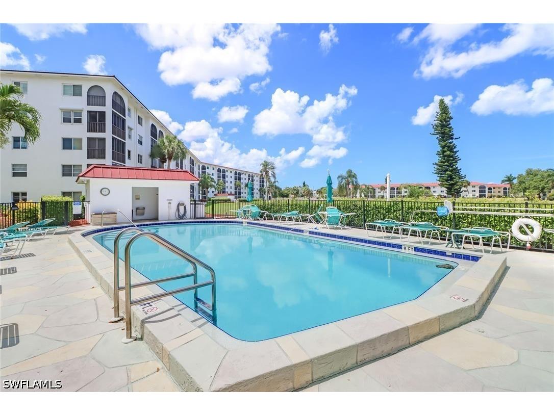 5 High Point Circle W #211 Naples FL 34103 226012405 image34