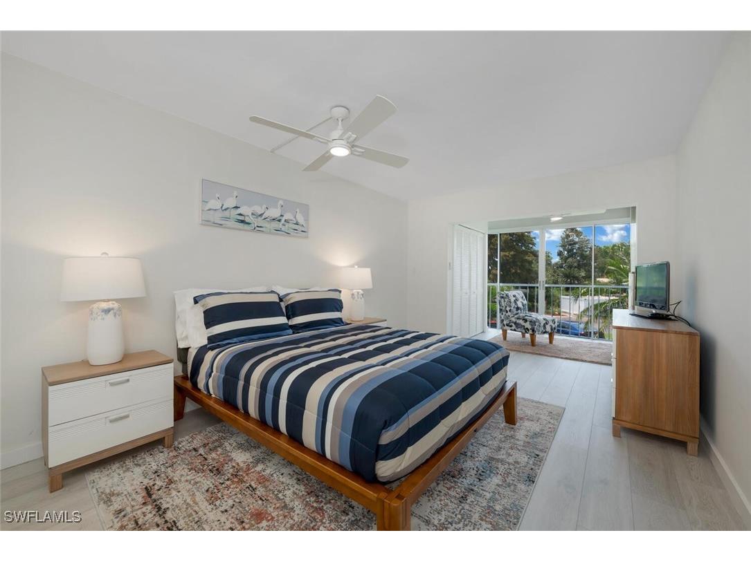 5 High Point Circle W #212 Naples FL 34103 225076179 image6