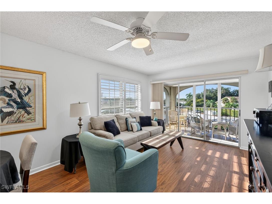 5 High Point Circle W #303 Naples FL 34103 225082256 image16