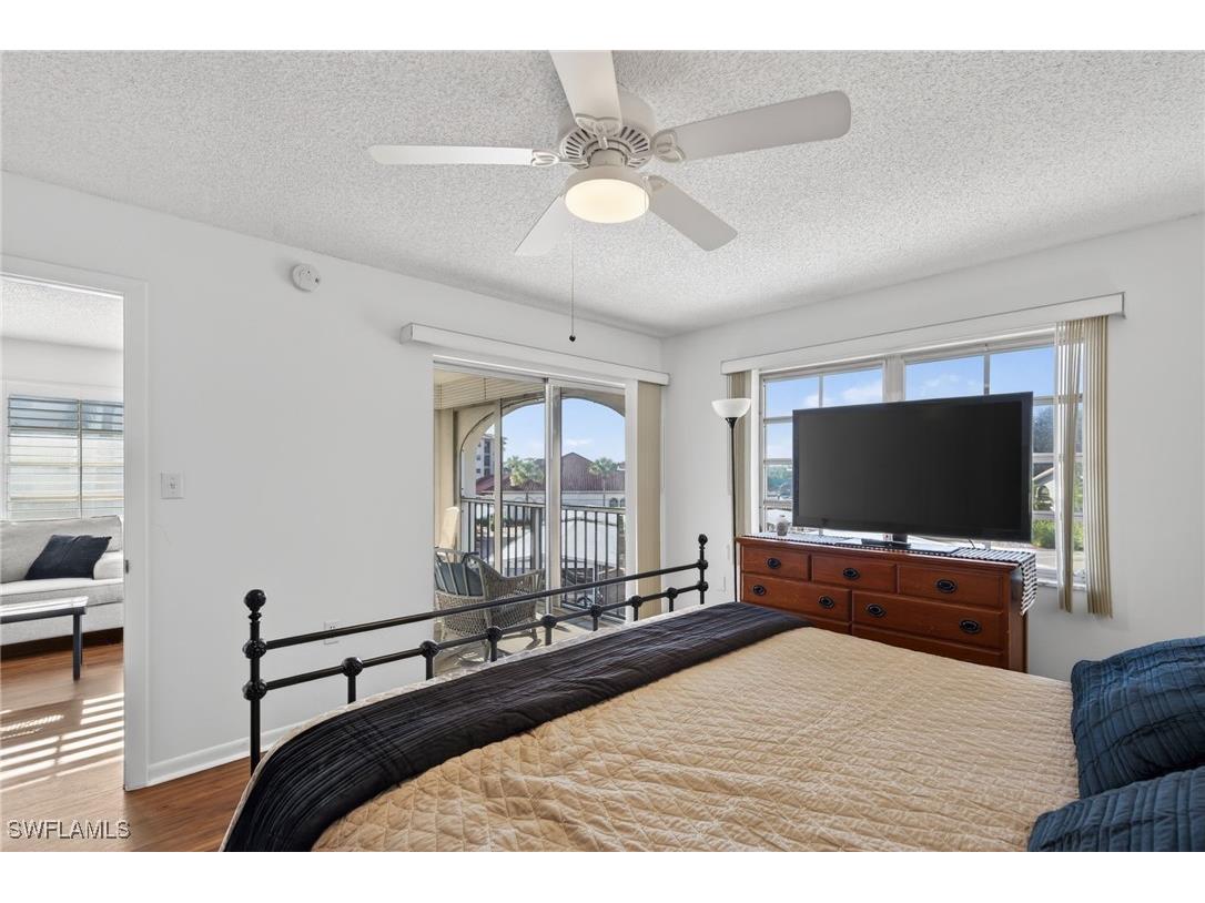 5 High Point Circle W #303 Naples FL 34103 225082256 image22