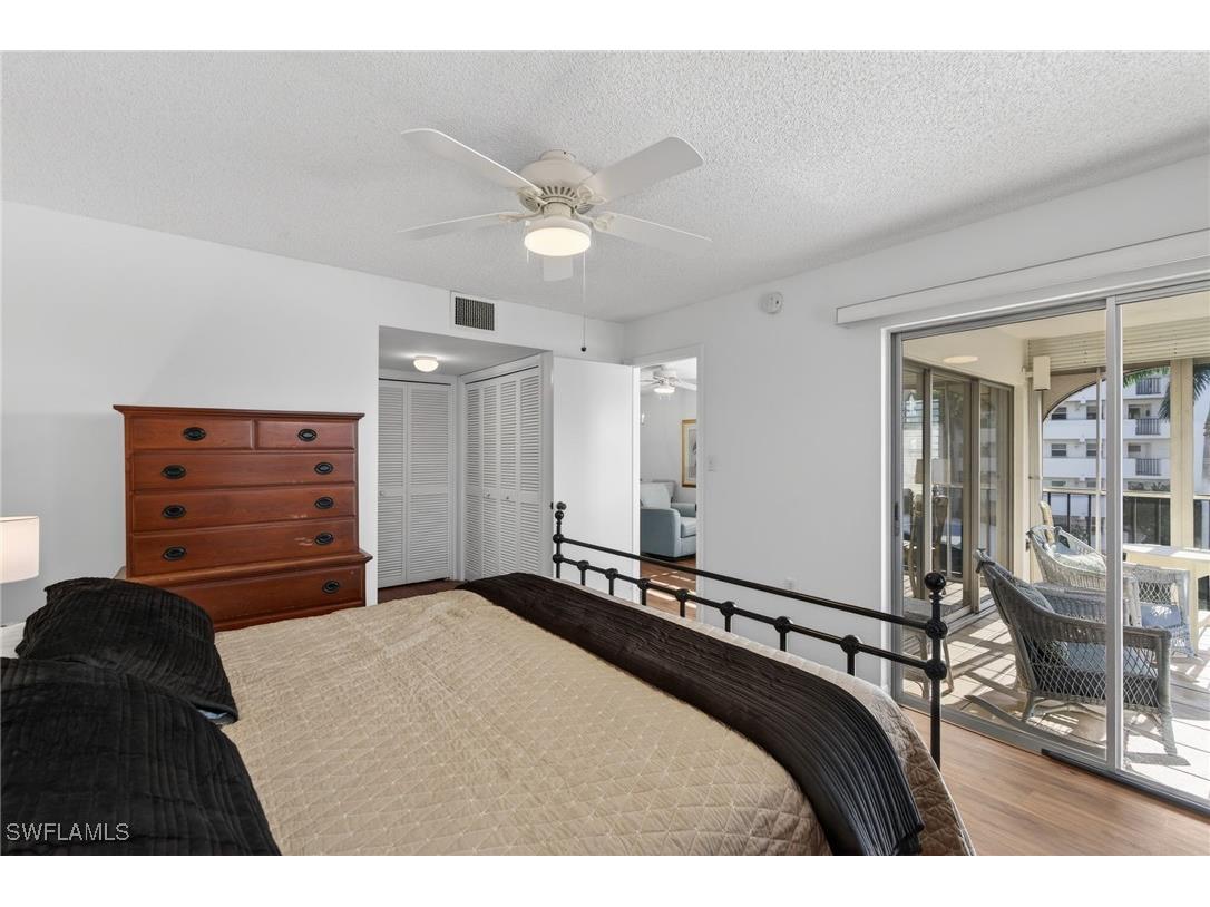 5 High Point Circle W #303 Naples FL 34103 225082256 image23