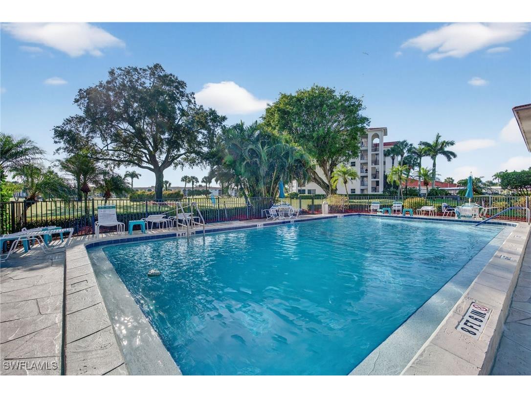 5 High Point Circle W #303 Naples FL 34103 225082256 image33