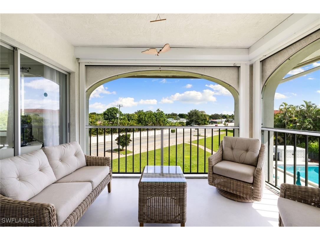 5 High Point Circle W #307 Naples FL 34103 225076440 image20