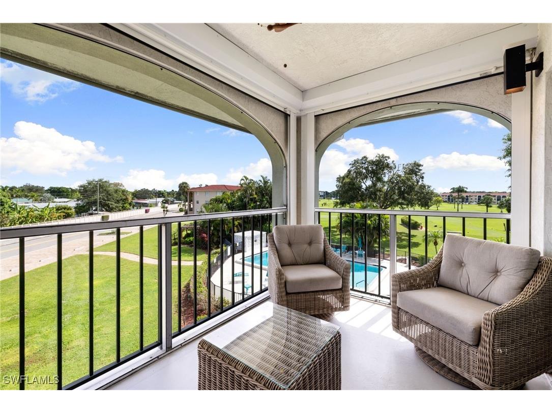 5 High Point Circle W #307 Naples FL 34103 225076440 image21