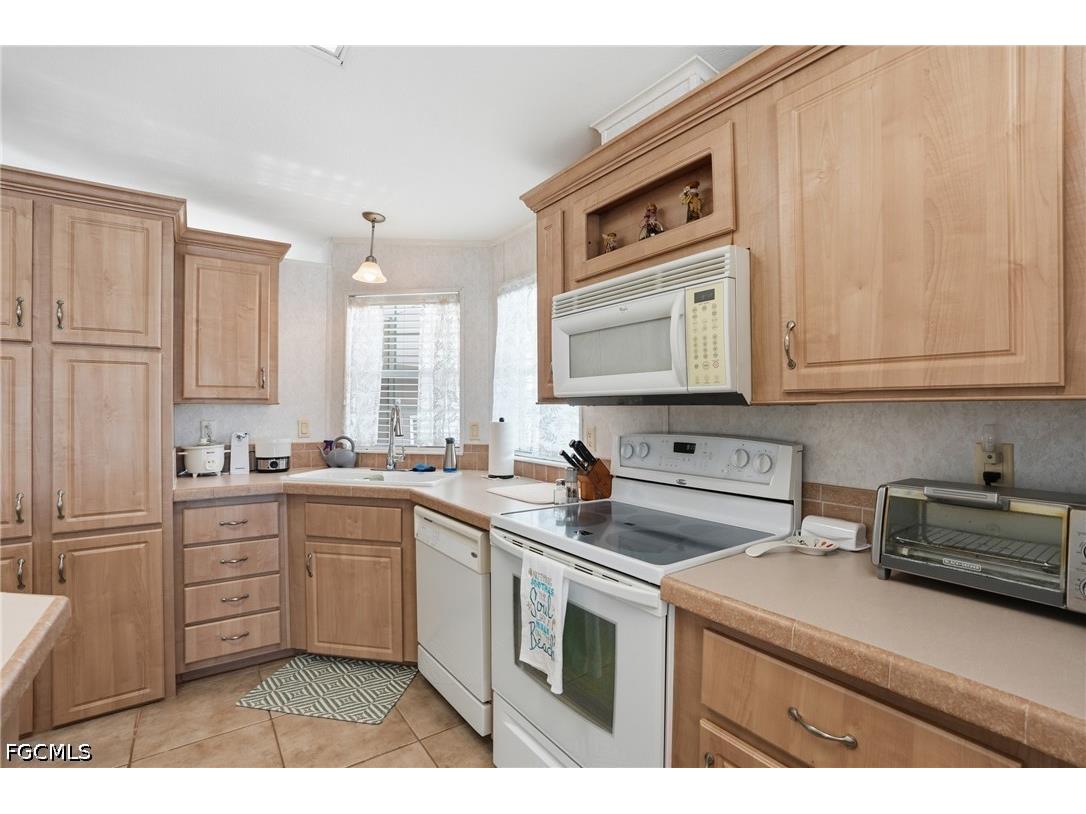 5 Monaco Terrace Naples FL 34112 2026018000 image10