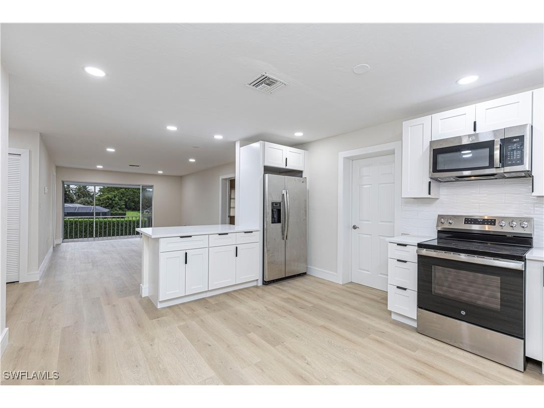 5 Watercolor Way #5 Naples FL 34113 225072490 image2