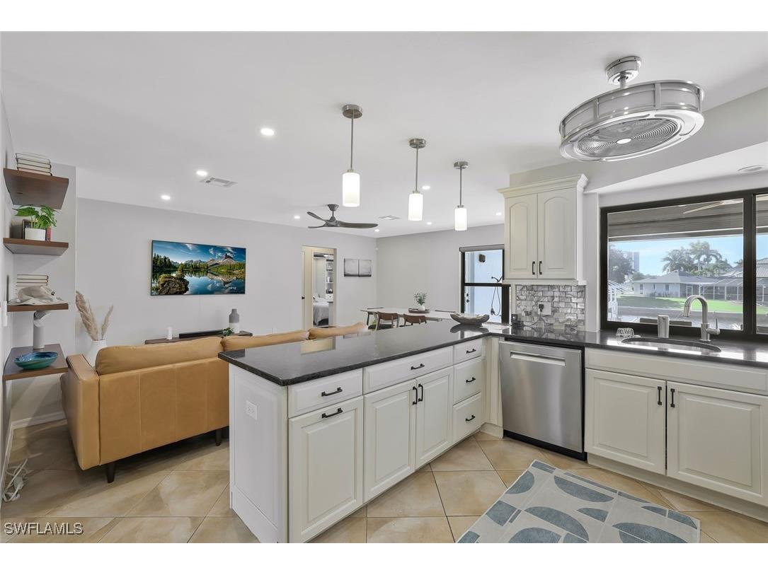 50 Copperfield Court Marco Island FL 34145 225078204 image17