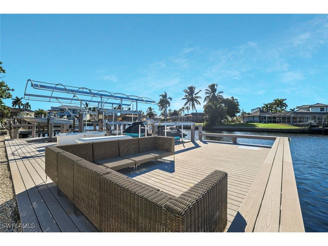 50 Copperfield Court Marco Island FL 34145 225078204 image4