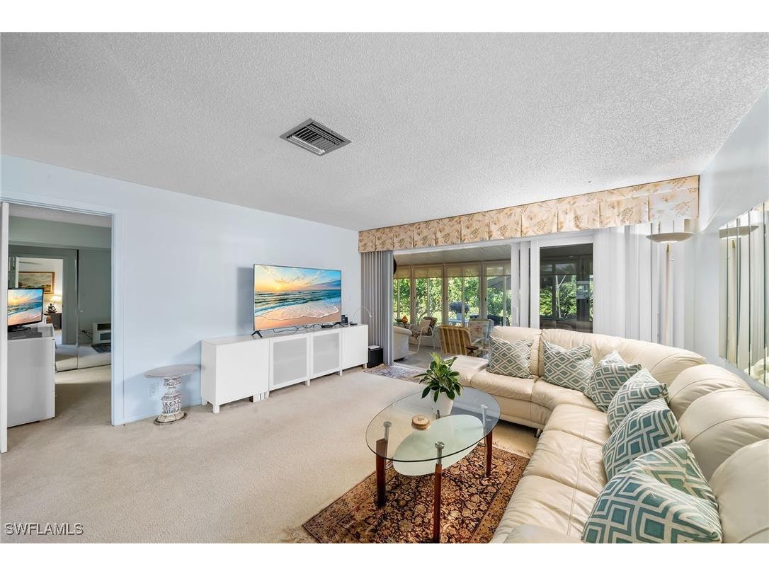50 Glades Boulevard #1 Naples FL 34112 225075703 image19