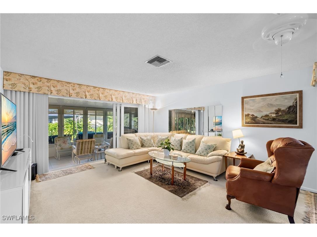 50 Glades Boulevard #1 Naples FL 34112 225075703 image2