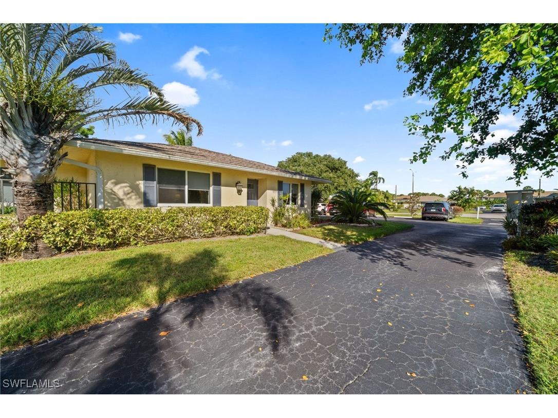 50 Glades Boulevard #1 Naples FL 34112 225075703 image4