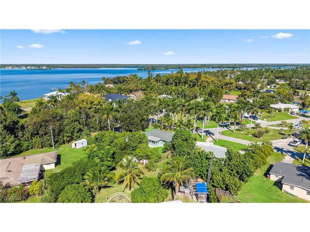 50 Palm Tree Terrace Fort Myers FL 33905 2025022968 image31