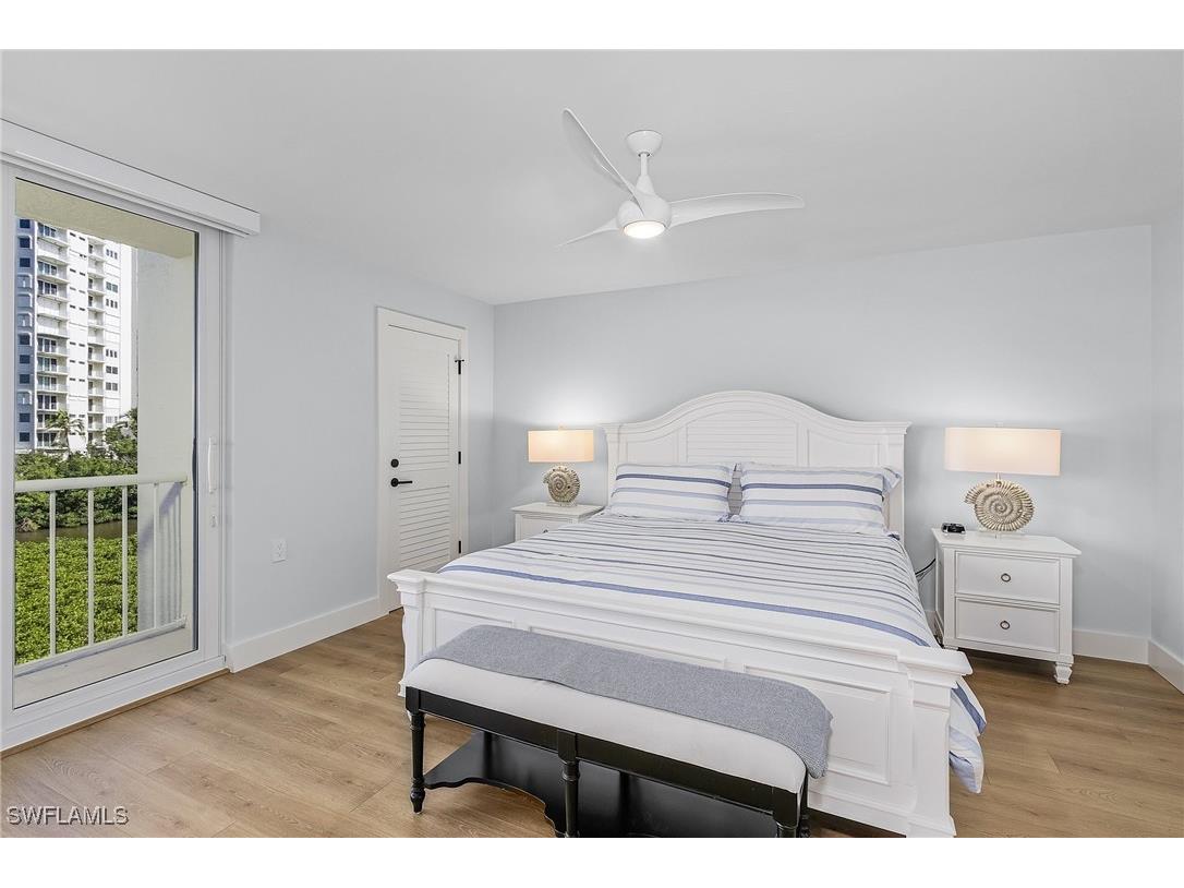 50 Seagate Drive #302B Naples FL 34103 225059405 image15