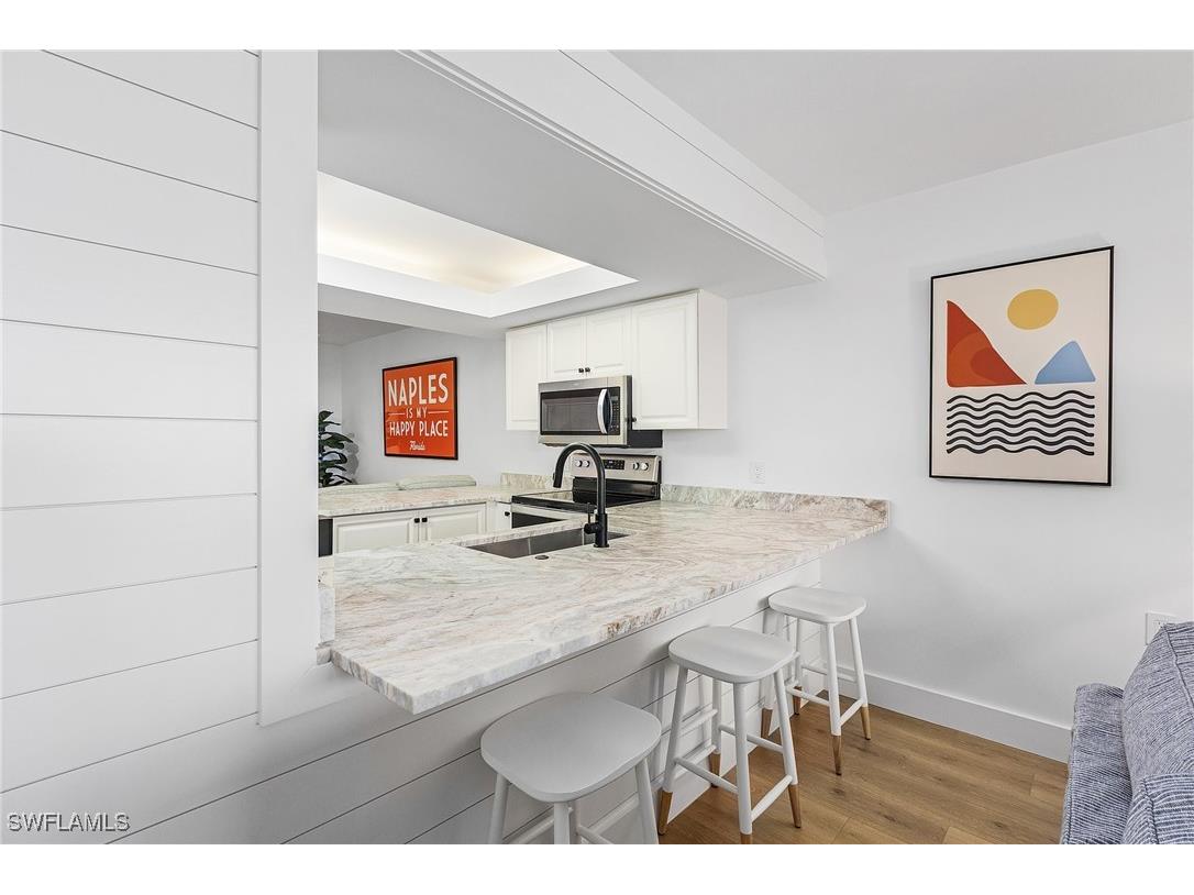 50 Seagate Drive #302B Naples FL 34103 226003949 image11