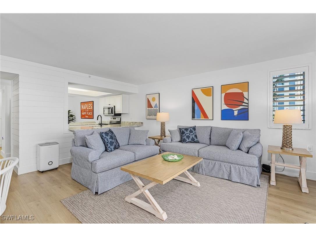 50 Seagate Drive #302B Naples FL 34103 226003949 image14