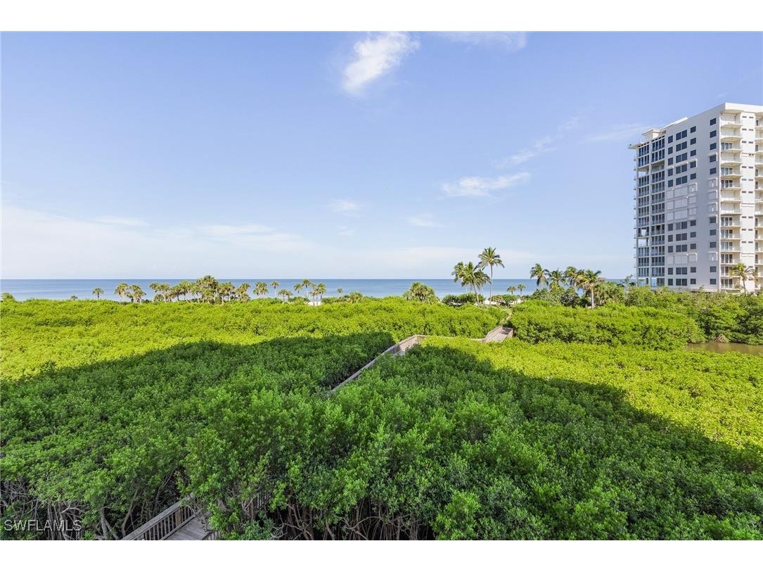 50 Seagate Drive #302B Naples FL 34103 226003949 image21