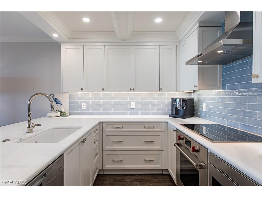 50 Seagate Drive #603B Naples FL 34103 223014513 image1